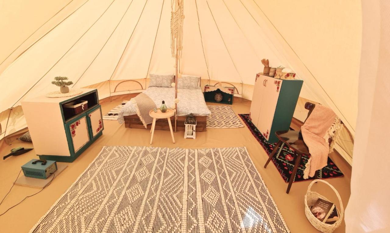 ホテル The Hunters Glamping Ciudanovita エクステリア 写真